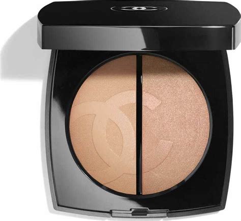 chanel duo bronze et lumiere clair|Chanel Duo Bronze et Lumiere / Bronzer and Highlighter Duo .